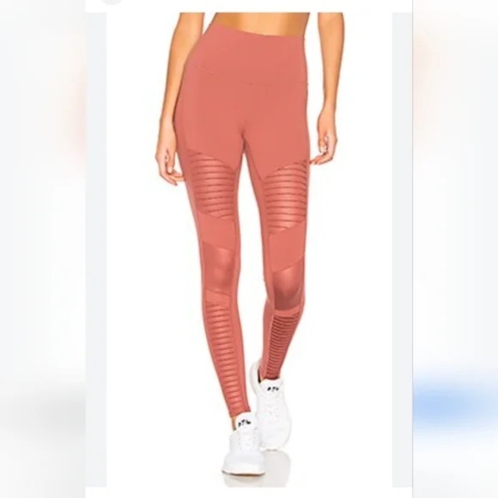 ALO Yoga Moto Legging High Rise Rose Mauve Pink Pleated Mesh active pants XS